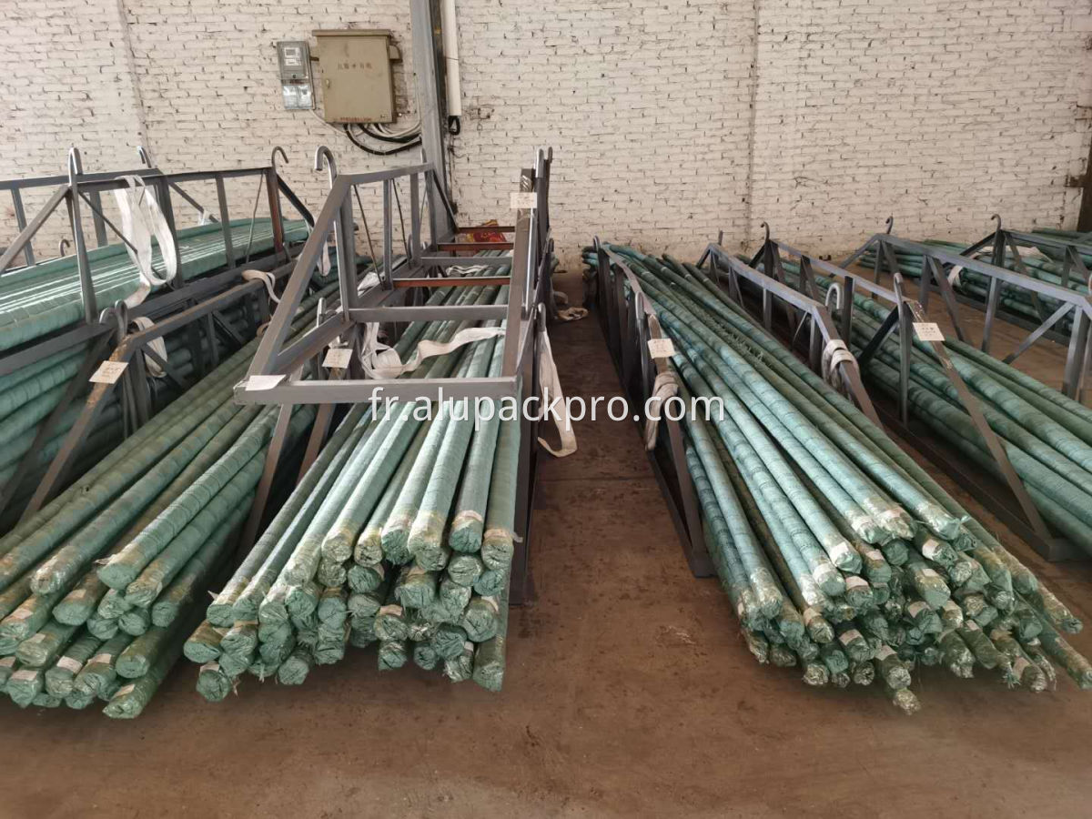 Film or paper wrapping packing machine